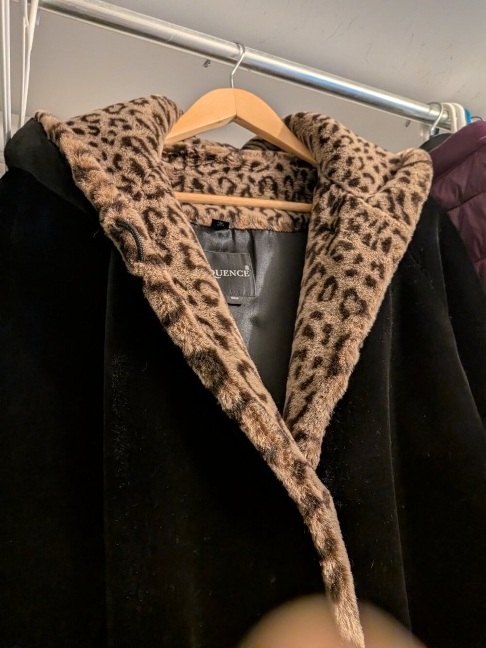 Vintage Sequence (90s) Faux fur winter coat - Picture 5 of 5